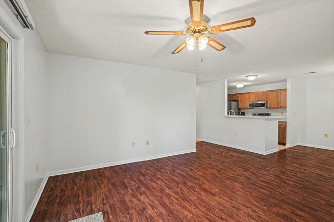 Building Photo - 38 Rio Grande Cir