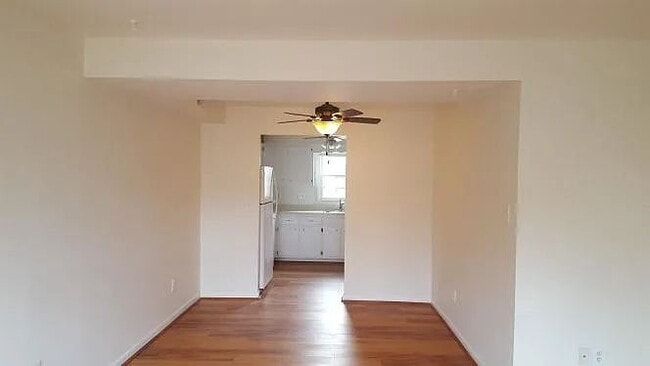Building Photo - Great 3 bedroom in Leesburg