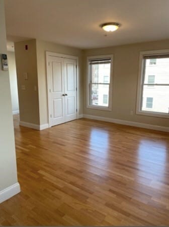 Building Photo - 338 W Broadway