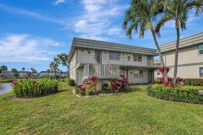 Building Photo - 169 Brittany Terrace