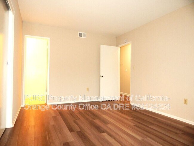 Building Photo - 16542 Kellog Cir