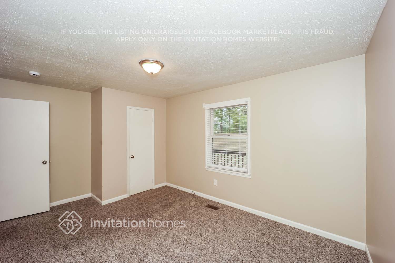 Building Photo - 4080 Oak Stone Dr