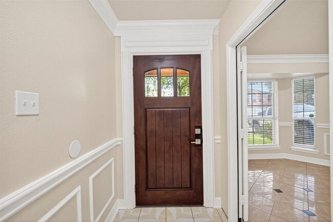 Building Photo - 12522 Magnolia Canyon