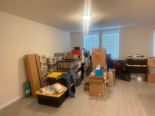 Building Photo - 3403 Bonsilva St