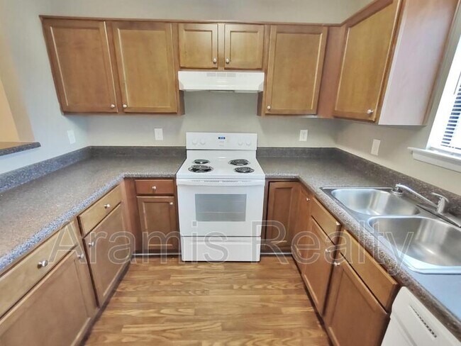 Building Photo - 3272 Blazing Pine Knoll