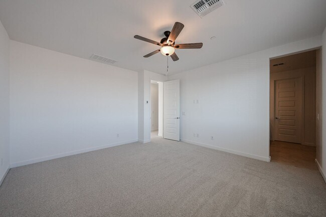 Building Photo - 4-Bedroom Home in Mystic at Lake Pleasant