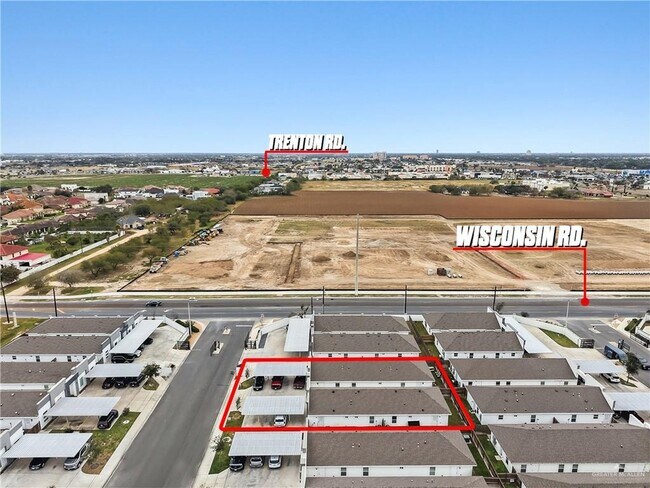 Building Photo - 17 S Colt Ln