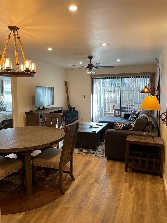 Building Photo - Furnished 2-Bedroom Condo in University Heights | Ground Floor + Peaks Views