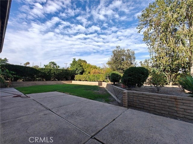 Building Photo - 9652 Brynmar Dr