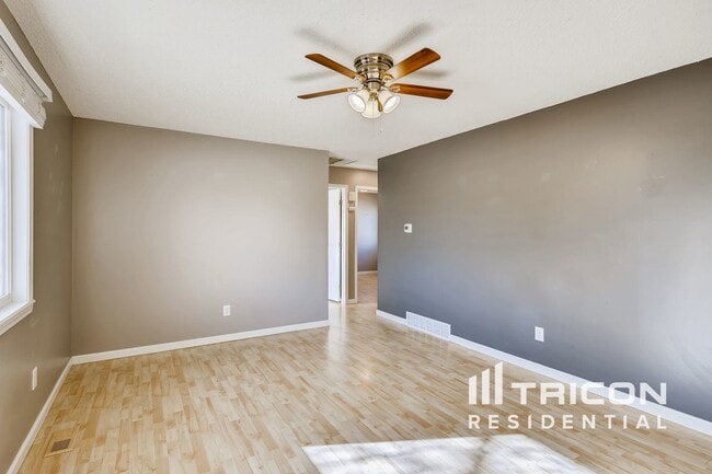 Building Photo - 6910 Fielding Cir