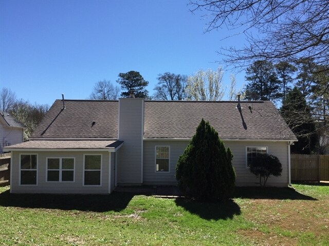 Building Photo - 677 New England Way