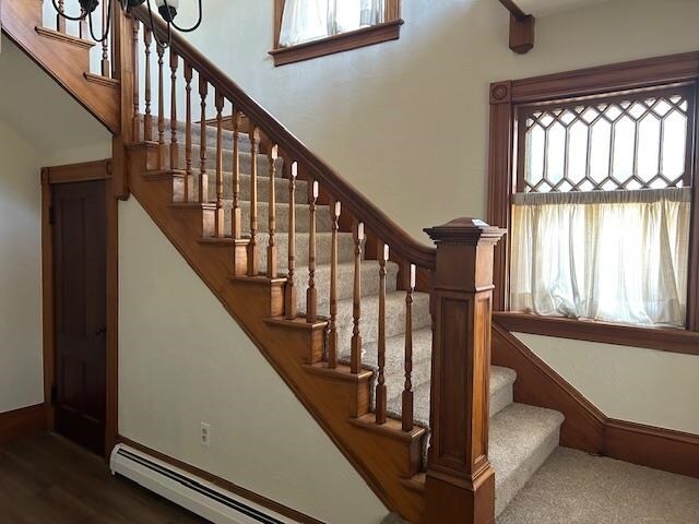 Building Photo - 47 Main St