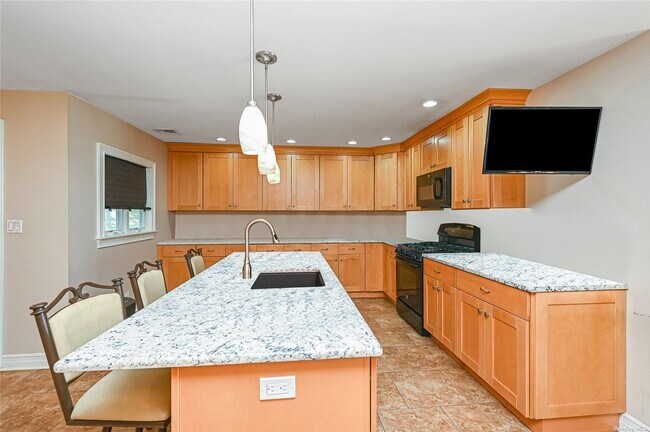 Building Photo - 316 Kimberly Pl