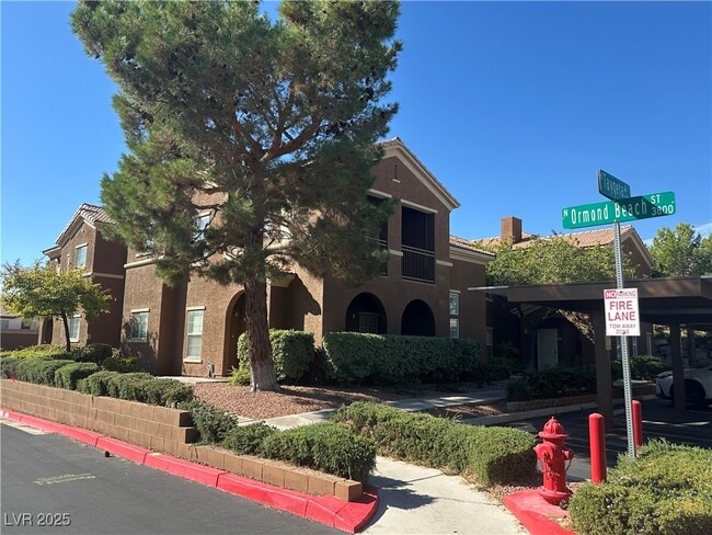 Building Photo - 3805 Ormond Beach St