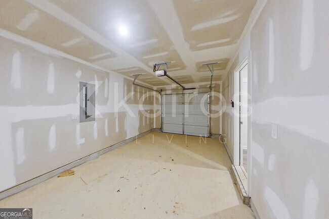 Building Photo - 342 Ironwood Ct