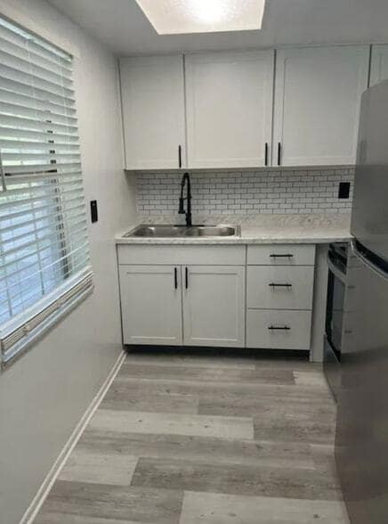 Building Photo - 1785 6th Ave