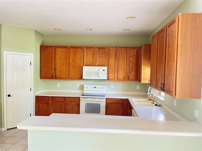 Building Photo - 6139 46th St E