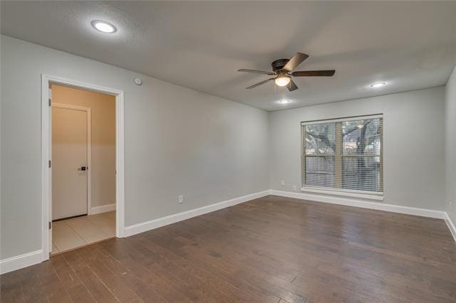 Building Photo - 2909 White Oak Ln