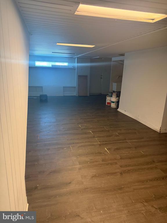 Building Photo - 304 High St