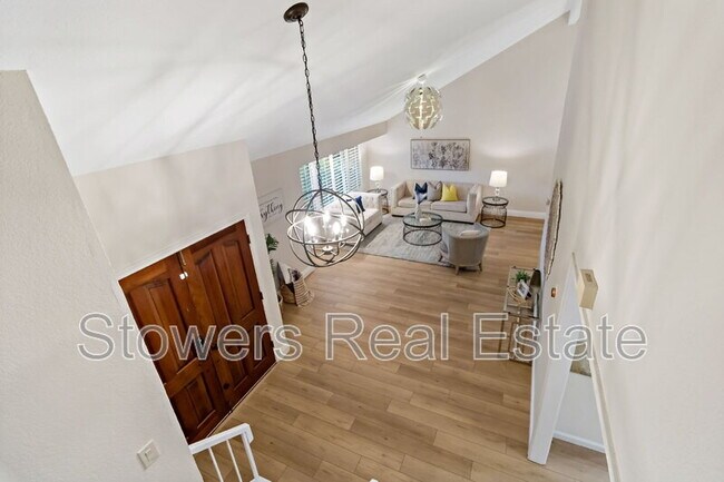 Building Photo - 17716 Columbia Dr