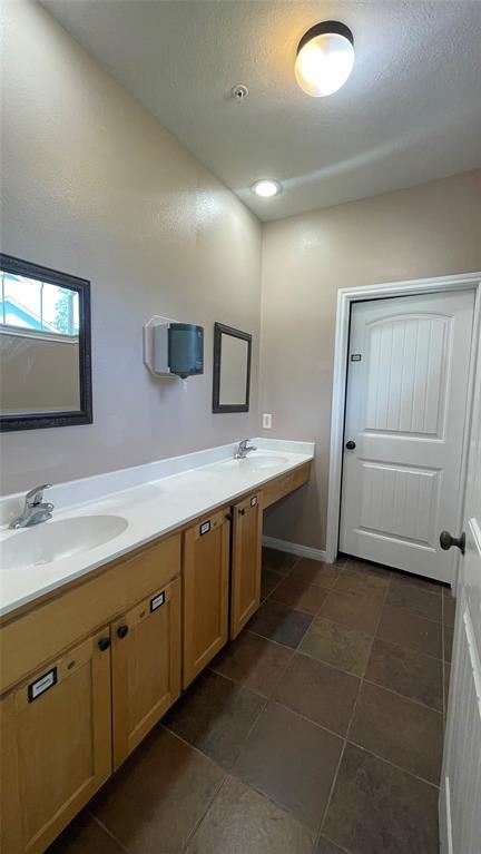 Building Photo - 68 Lowery Ln