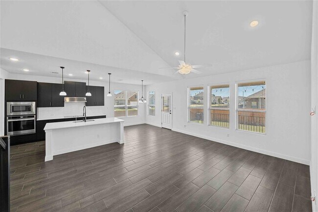 Building Photo - 1001 Otello Wy
