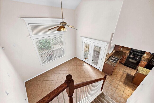 Building Photo - 816 Sterling Creek Cir