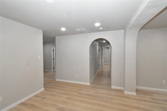 Building Photo - 311 Stell Ave