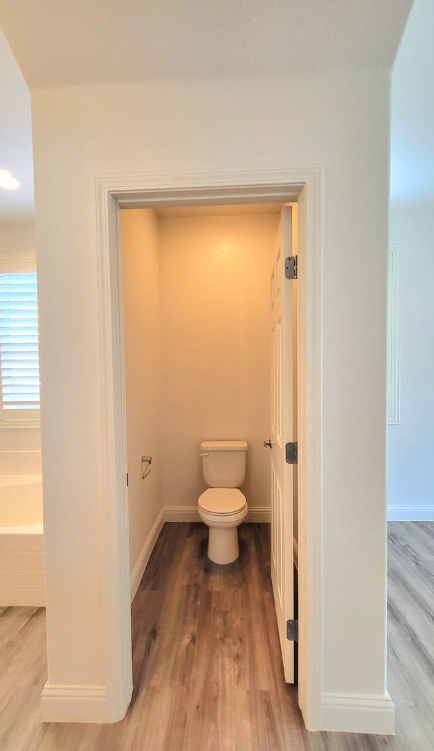 Building Photo - MAYFIELD RANCH ESTATES - N. Mayfield Ranch...