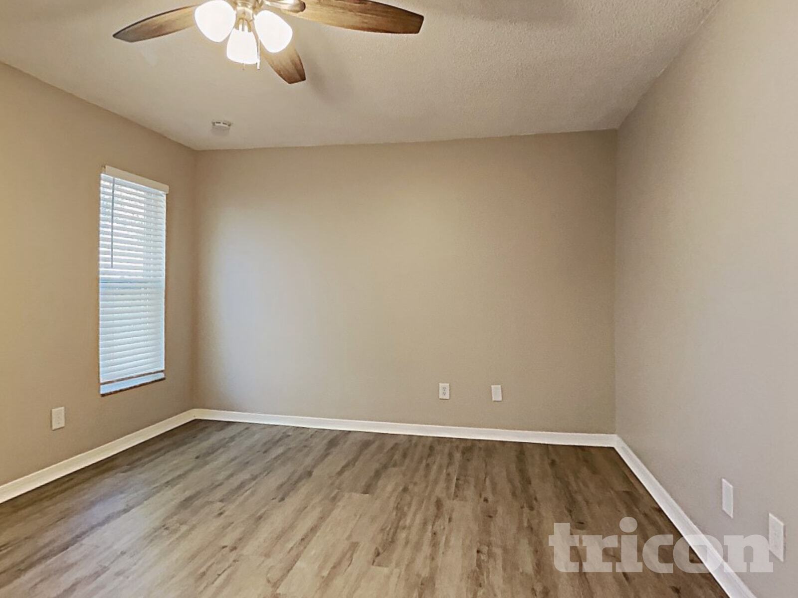 Building Photo - 2942 Mallorn Way