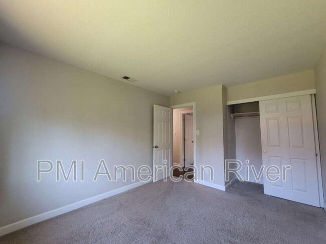 Building Photo - 8924 Sutters Gold Dr