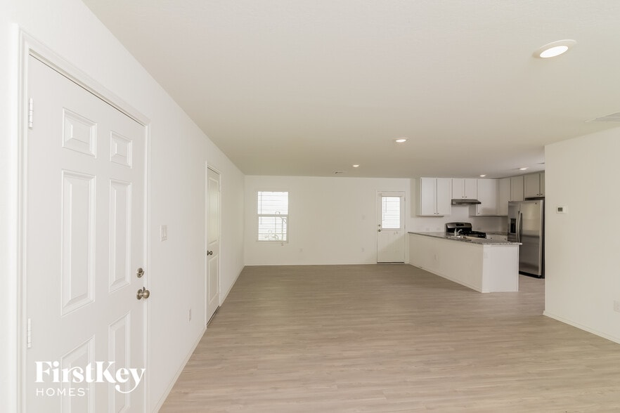 Building Photo - 6603 Arid Wy