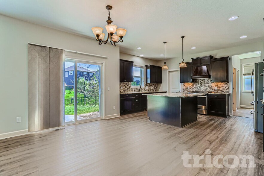 Building Photo - 3408 Ridgestone Way