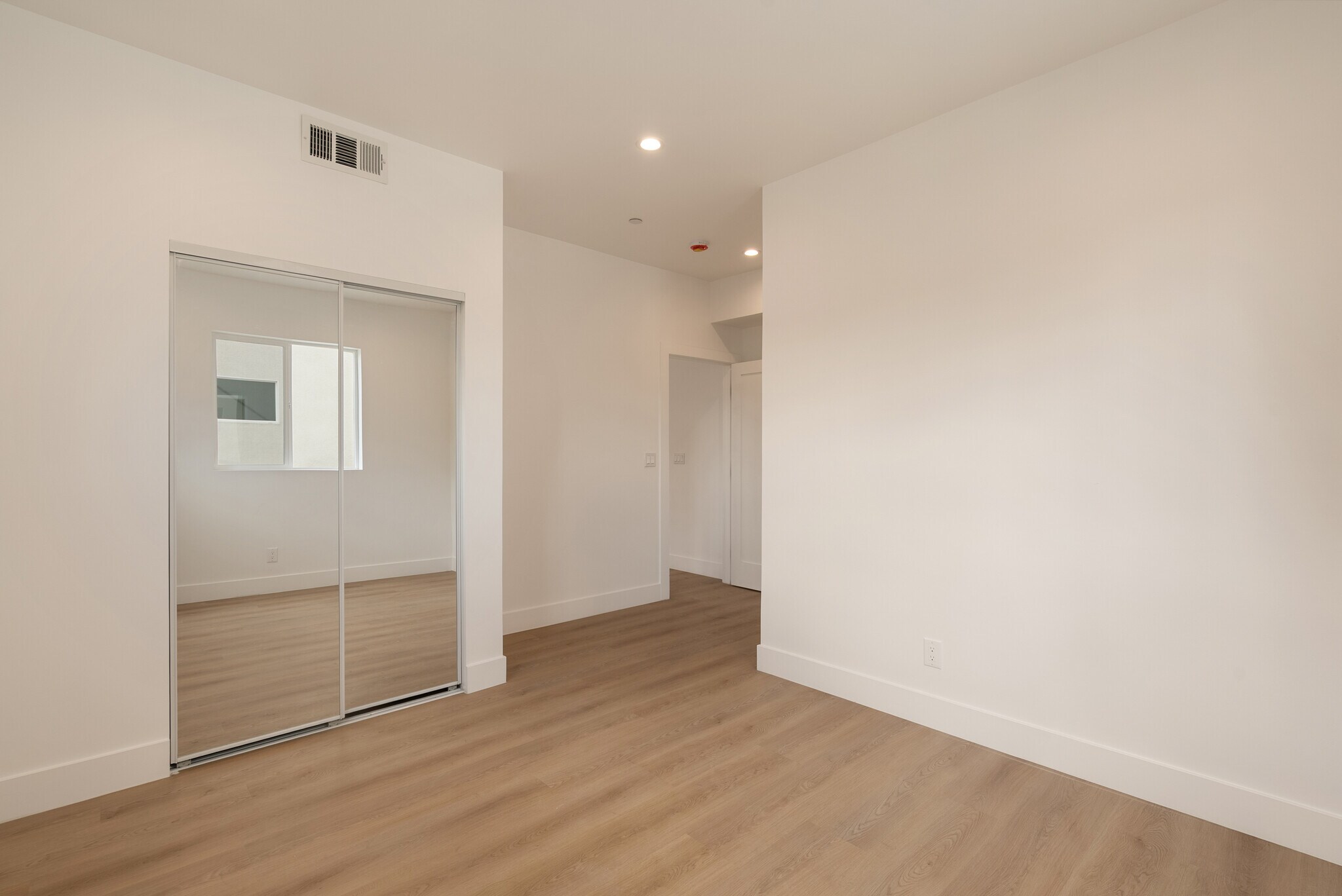 Building Photo - 2843 Folsom St