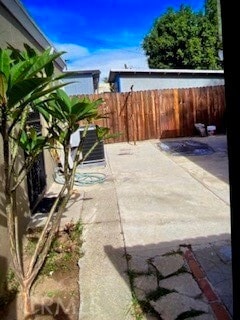 Building Photo - 2725 Mimosa St