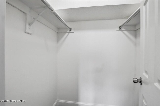 Building Photo - 306 Larkspur Ln