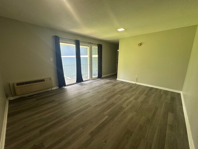 Building Photo - 4232 Aquarius Dr