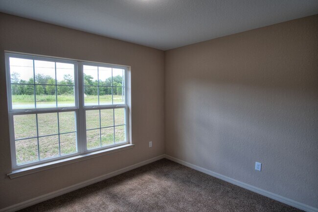 Building Photo - 4/2/2 Home for Rent. Available NOW!