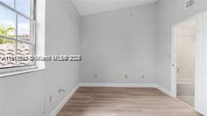 Building Photo - 721 SW 148th Ave