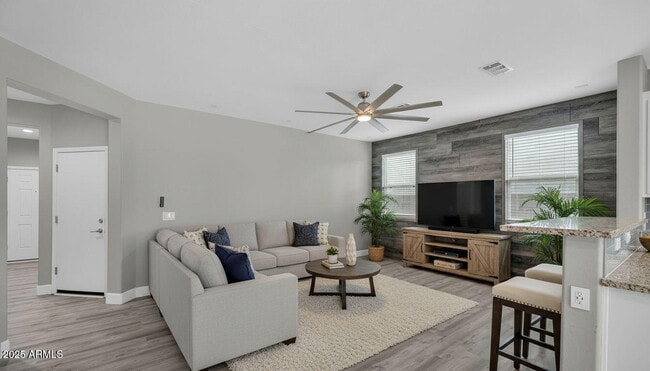 Building Photo - 1781 W Gold Mine Way