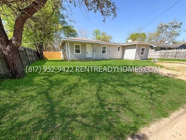 Building Photo - 2408 Southside Dr