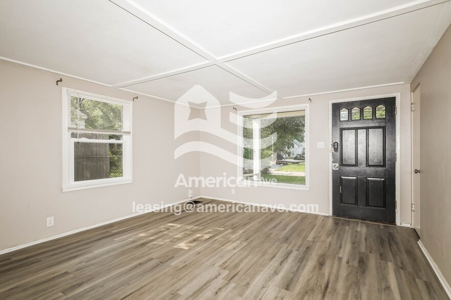Building Photo - 1202 McKinley Ave
