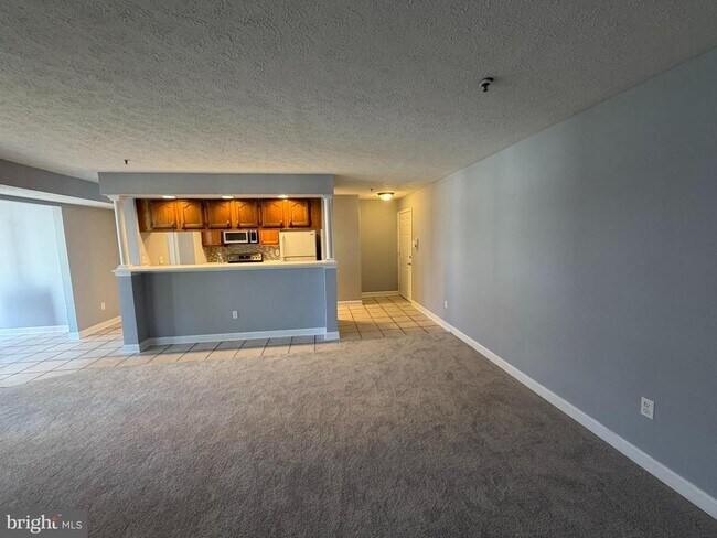 Building Photo - 1401 Sage Ln