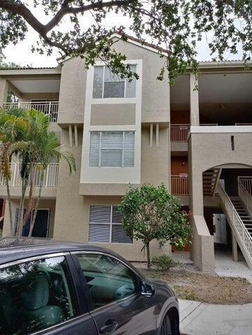 Building Photo - 1865 Palm Cove Blvd