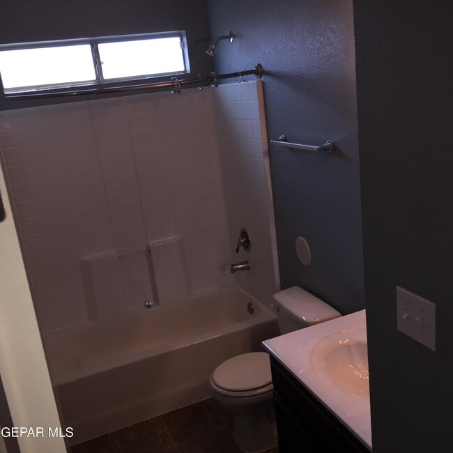 Building Photo - 14268 Ranier Point Dr
