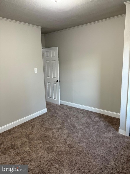 Building Photo - 7250 Radbourne Rd