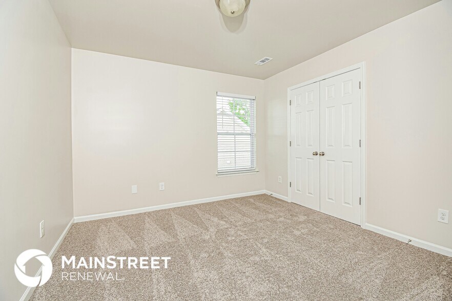 Building Photo - 2831 Wild Poplar Way