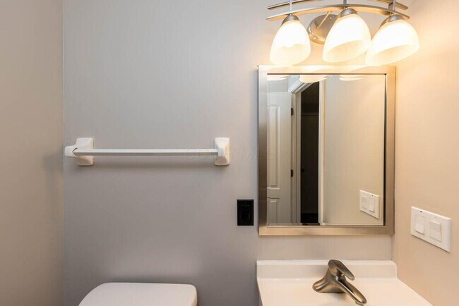 Building Photo - 4040 Carlow Ct