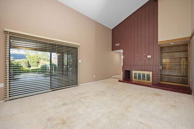 Building Photo - 7808 Selkirk Dr