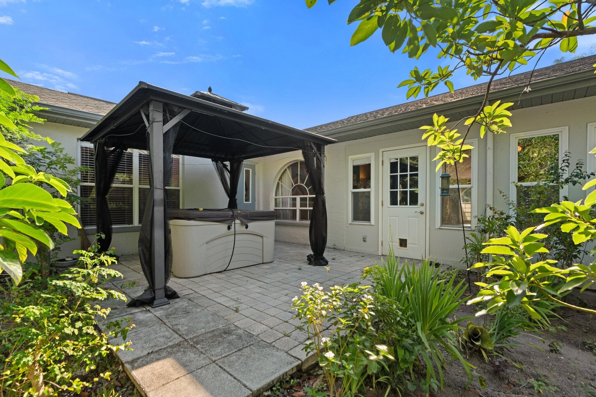 Building Photo - 5147 La Plata Dr